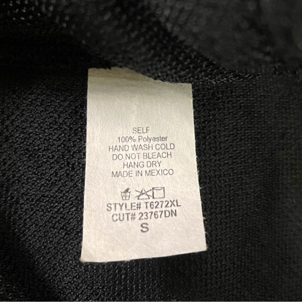 White Birch Black Sherpa Sleeveless Vest - S - Picture 6 of 6
